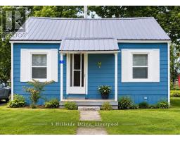 For sale: 3 Hillside Drive, Liverpool, Nova Scotia B0T1K0