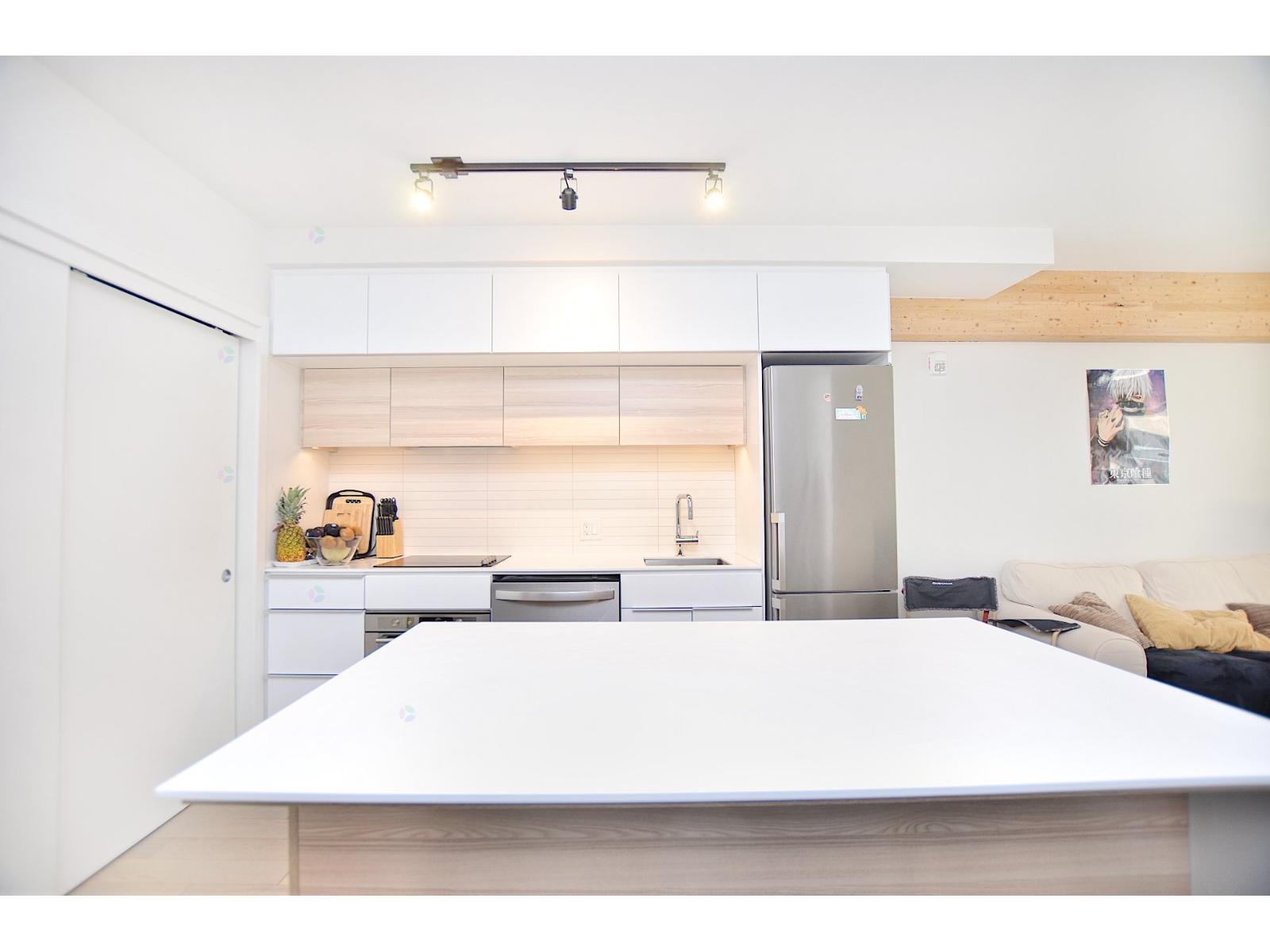 350 Rue Eleanor, #312 — photo 2