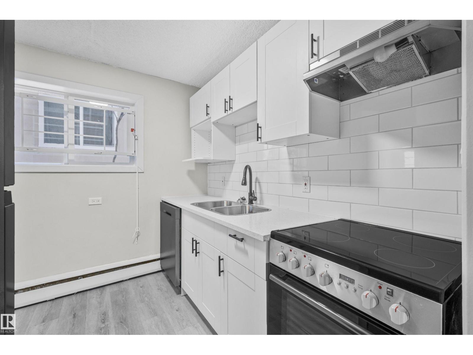 #1 10045 154 ST NW