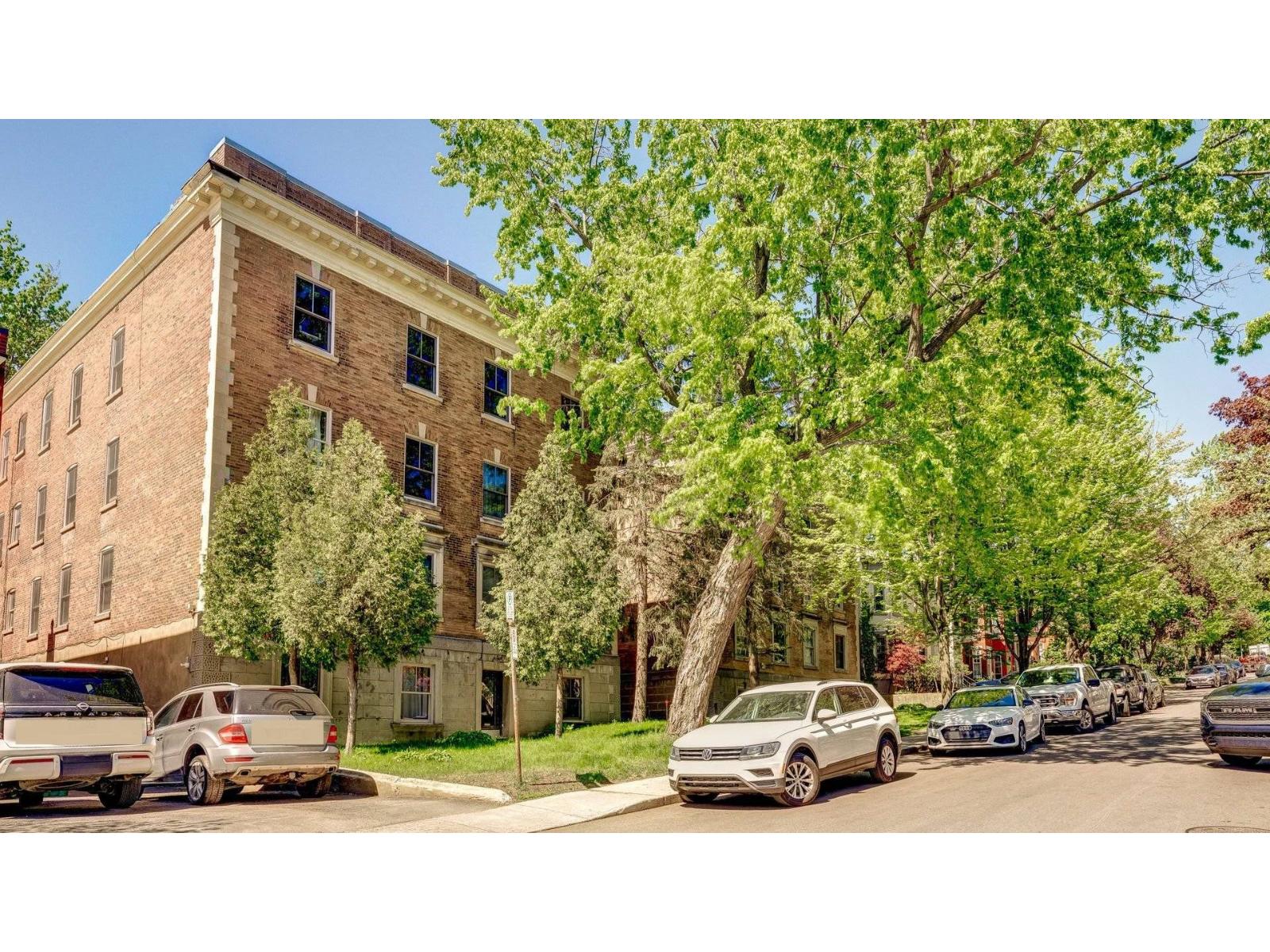 438-440 Av. Mount-Stephen — photo 1