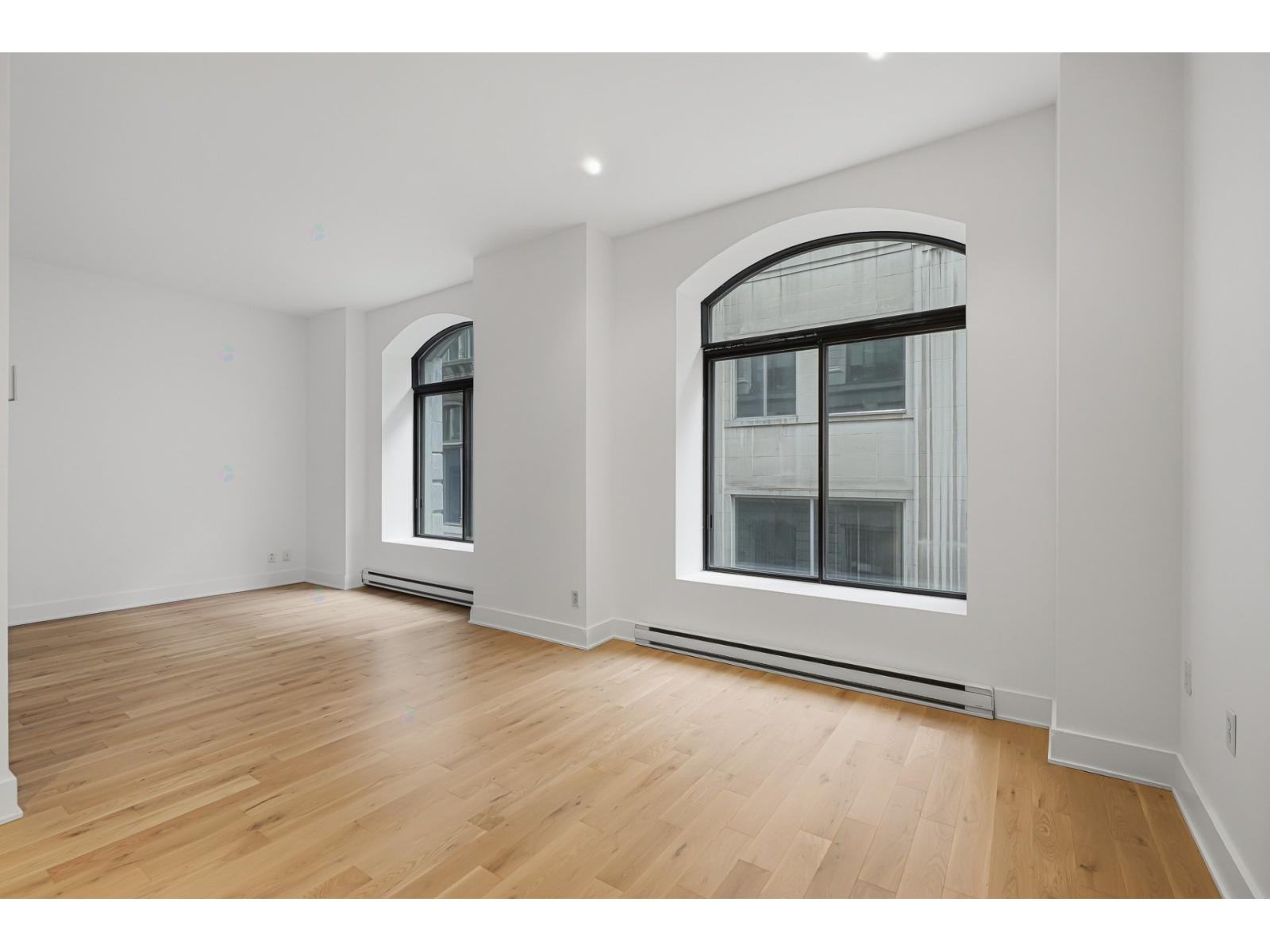 460 Rue St-Jean, #202 — photo 2