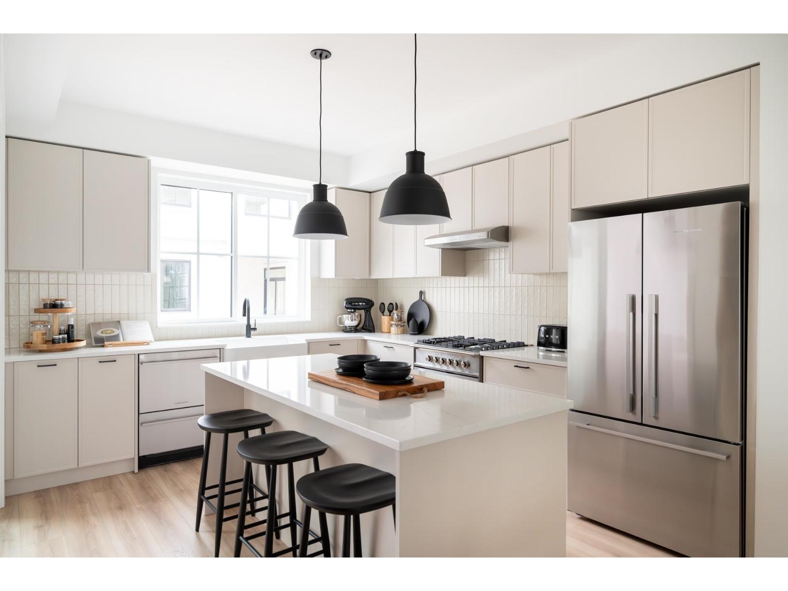 ❇いー❇ For sale: 22 7918 204B STREET, Langley, British Columbia V2Y3T7