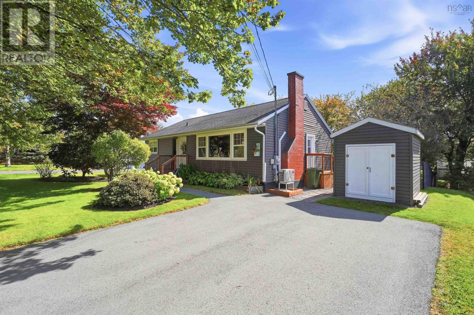 13 Elizabeth Street, Dartmouth, Nova Scotia B2W2T4 | REALTOR.ca