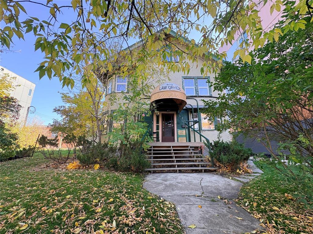 For sale: 412 Wardlaw Ave, Winnipeg, Manitoba R3L0L7 ...