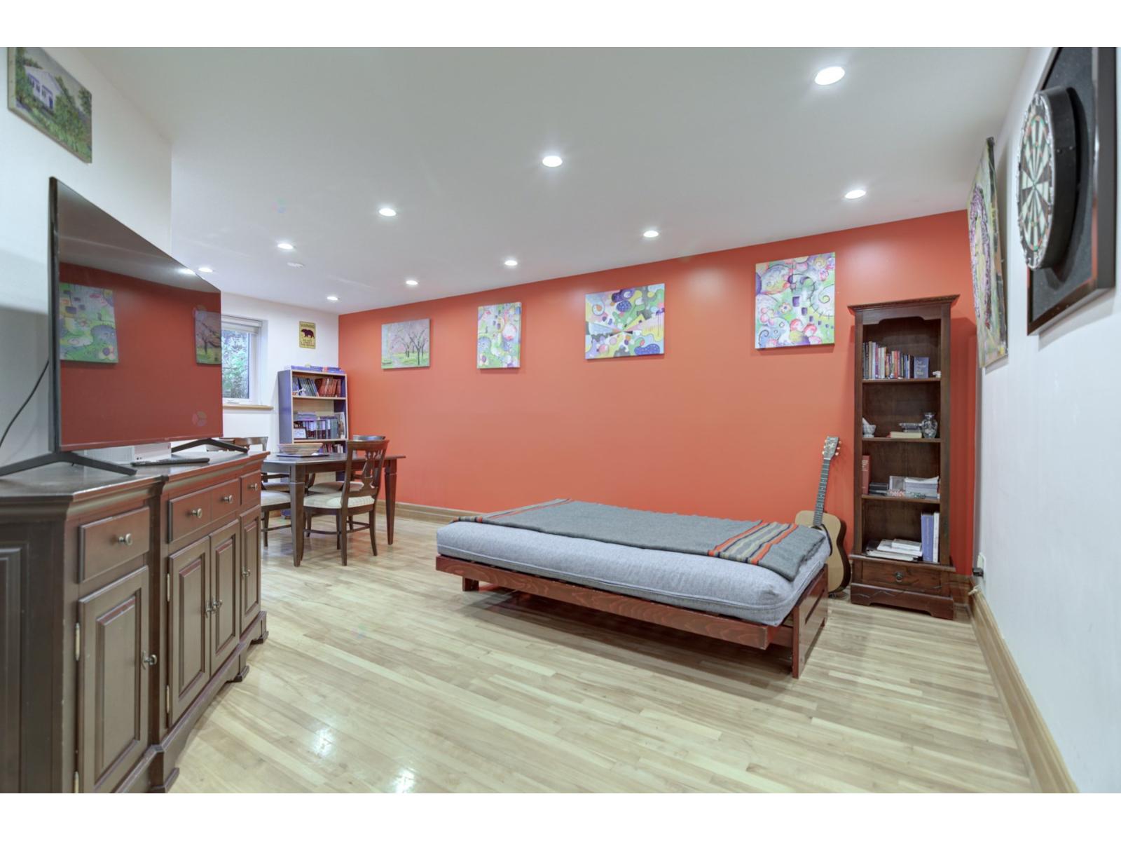 3825 Av. de l'Hôtel-de-Ville, #1 — photo 3