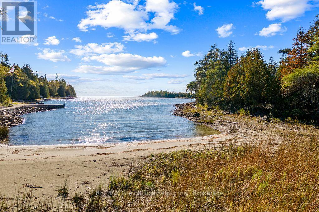 For sale: BLOCK E PLAN 571 HOWARD BOWMAN DRIVE, Northern Bruce ...