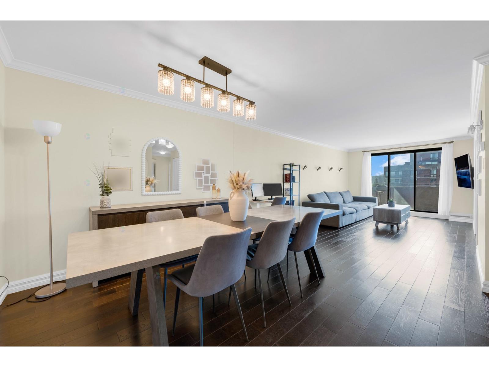 5740 Av. Rembrandt, #703 — photo 2