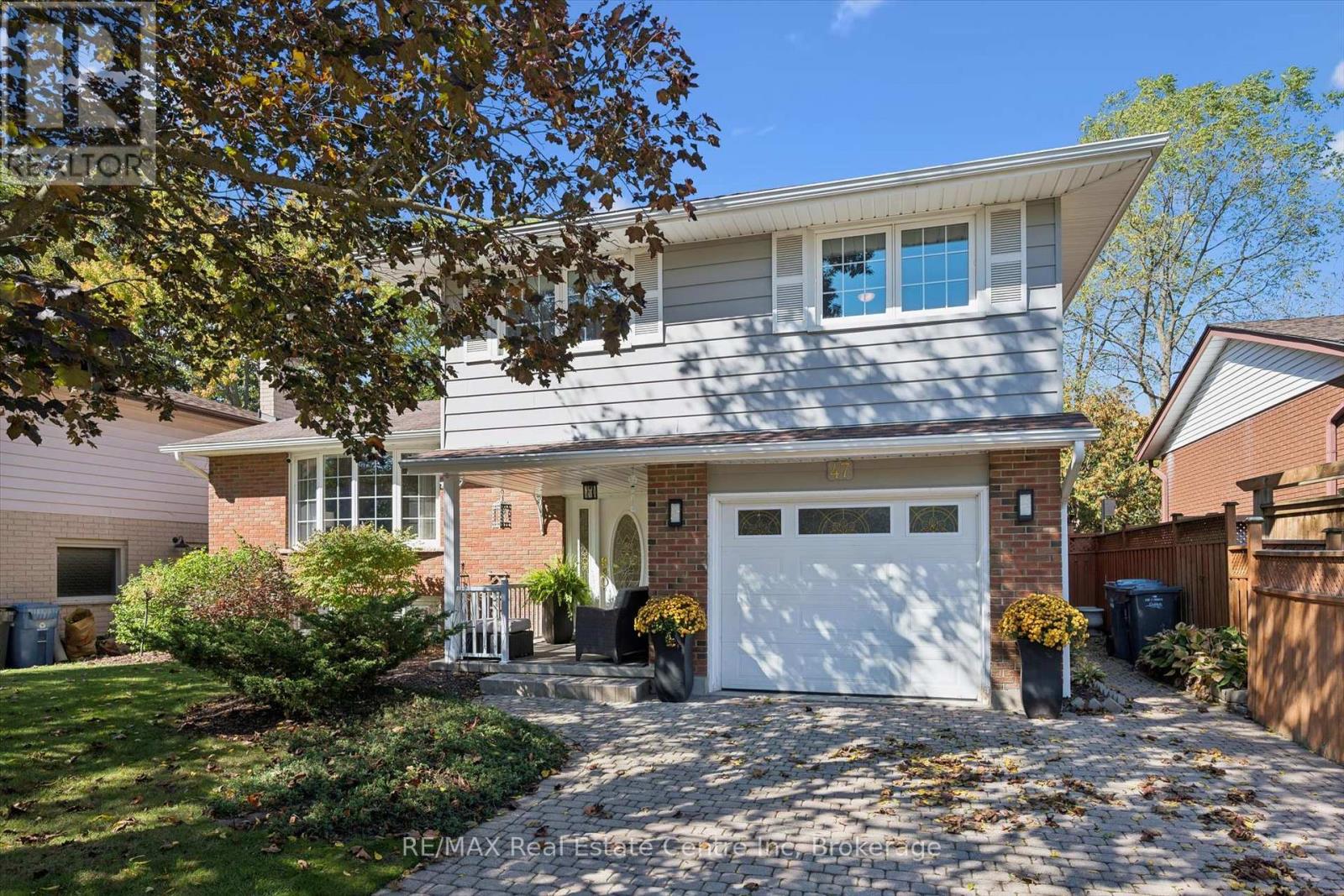 À vendre : 47 LAMBERT CRESCENT, Guelph (Dovercliffe Park/Old University ...