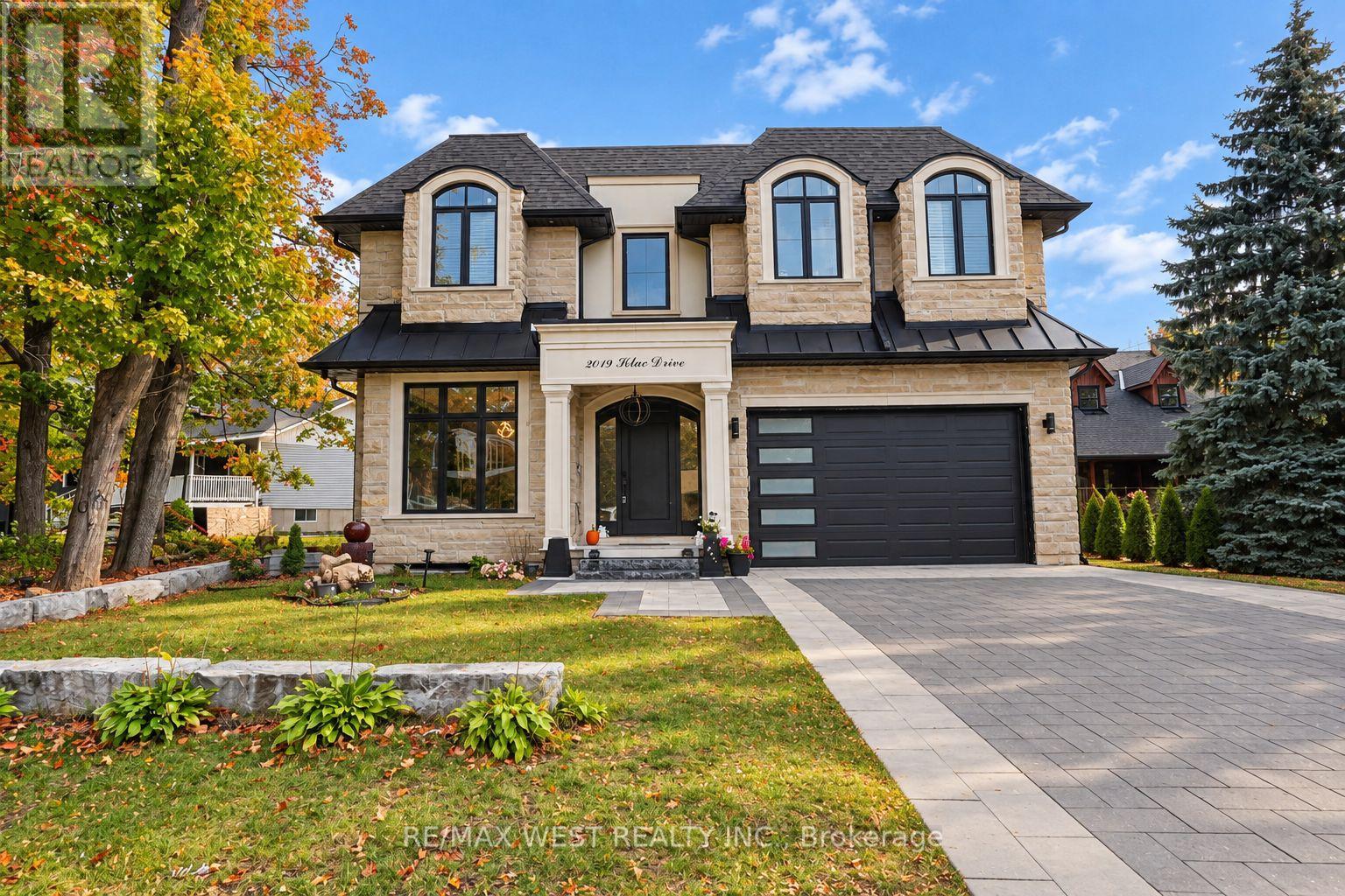 For sale: 2019 LILAC DRIVE, Innisfil (Alcona), Ontario L9S1Y9 ...