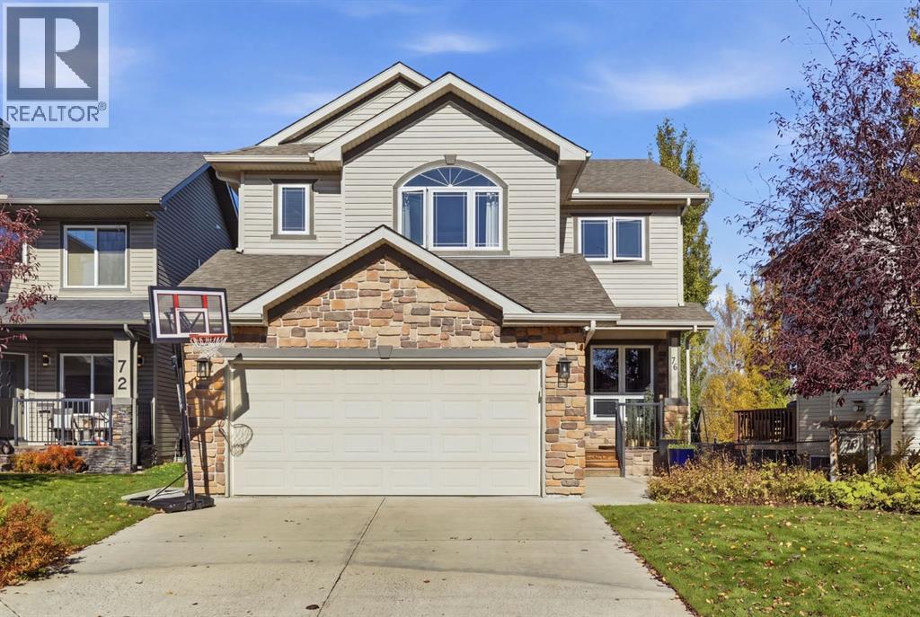 For sale: 76 Crystal Green Drive, Okotoks, Alberta T1S2N7 - A2351942 ...