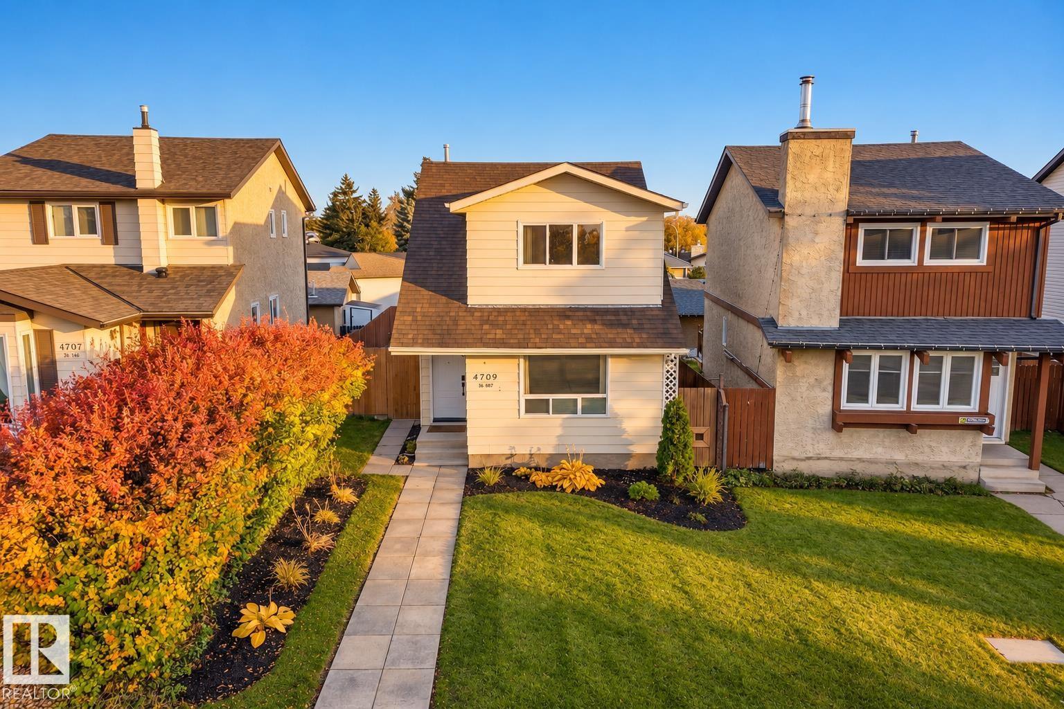 For sale: 4709 26 AV NW, Edmonton, Alberta T6L4W4 - E4513207 | REALTOR.ca