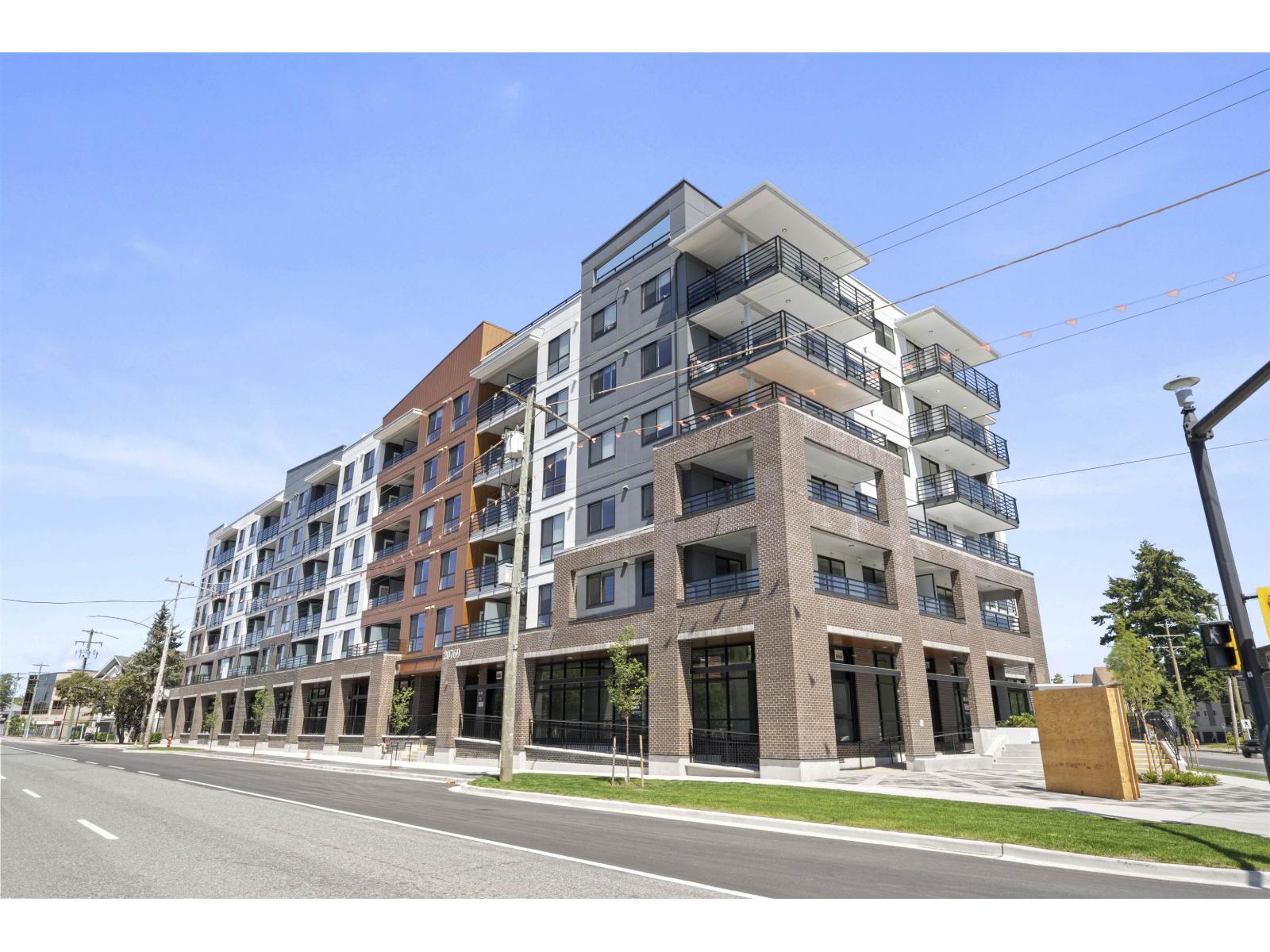 439 20769 FRASER HIGHWAY