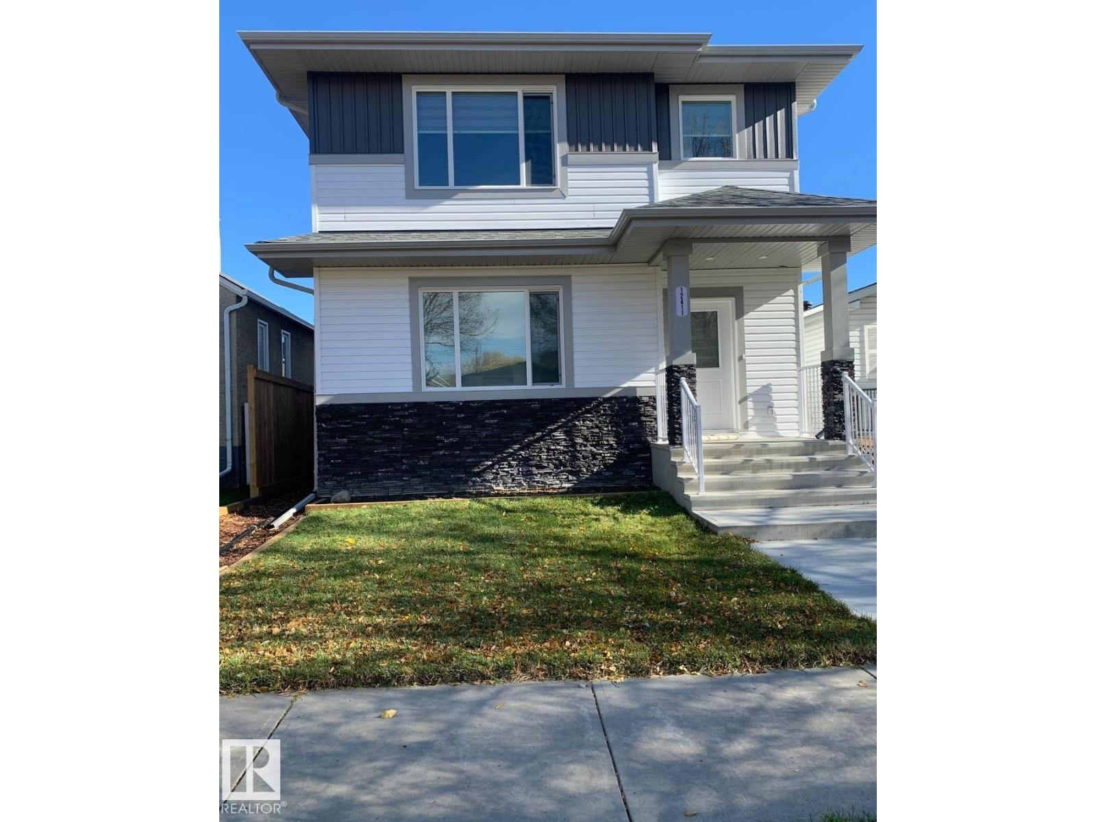 For sale: 12411 86 ST NW, Edmonton, Alberta T5B3L3 - E4513228 | REALTOR.ca