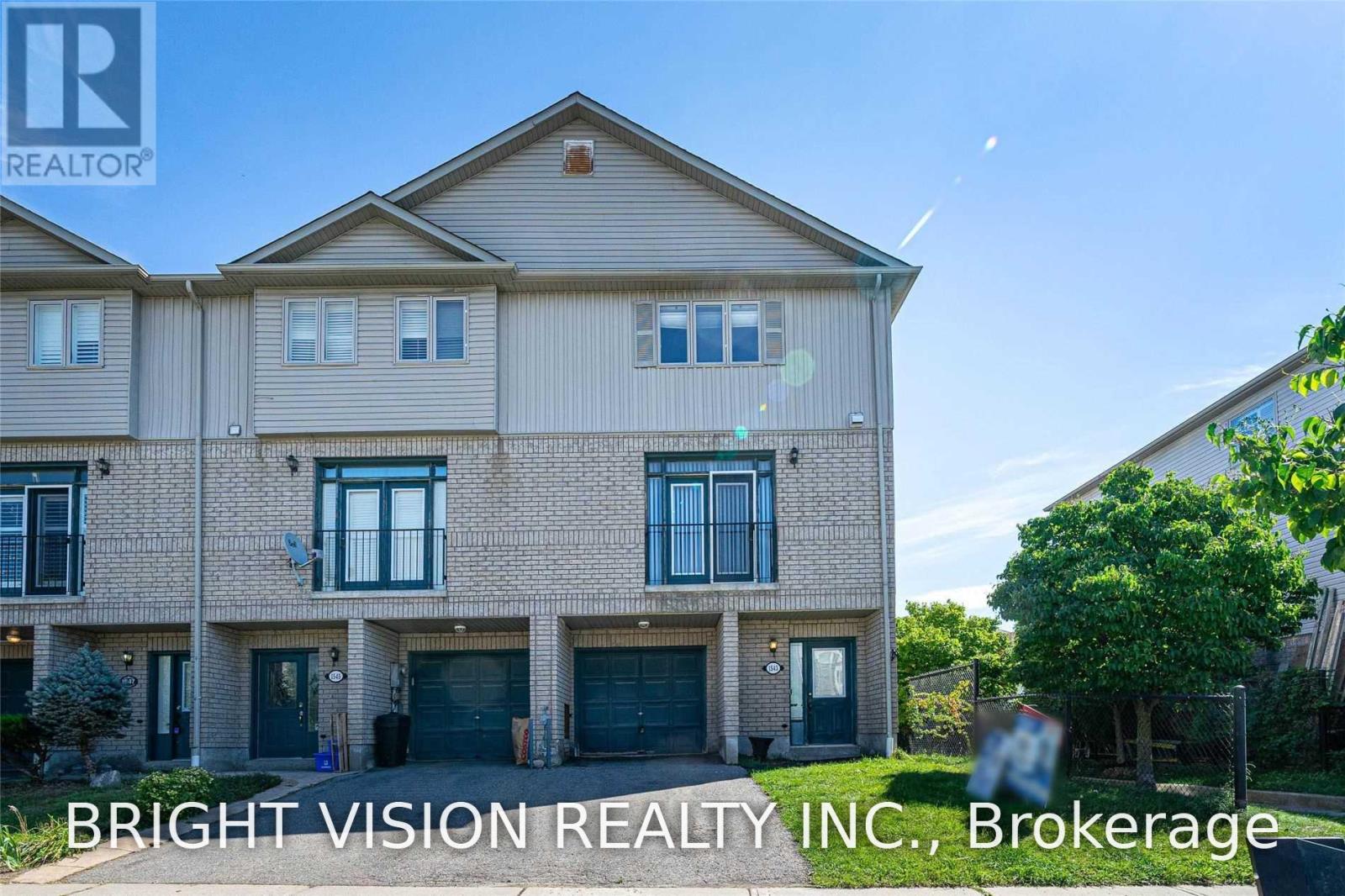 For rent: 1543 HUMMINGBIRD COURT, Pickering (Highbush), Ontario L1V7H8 ...
