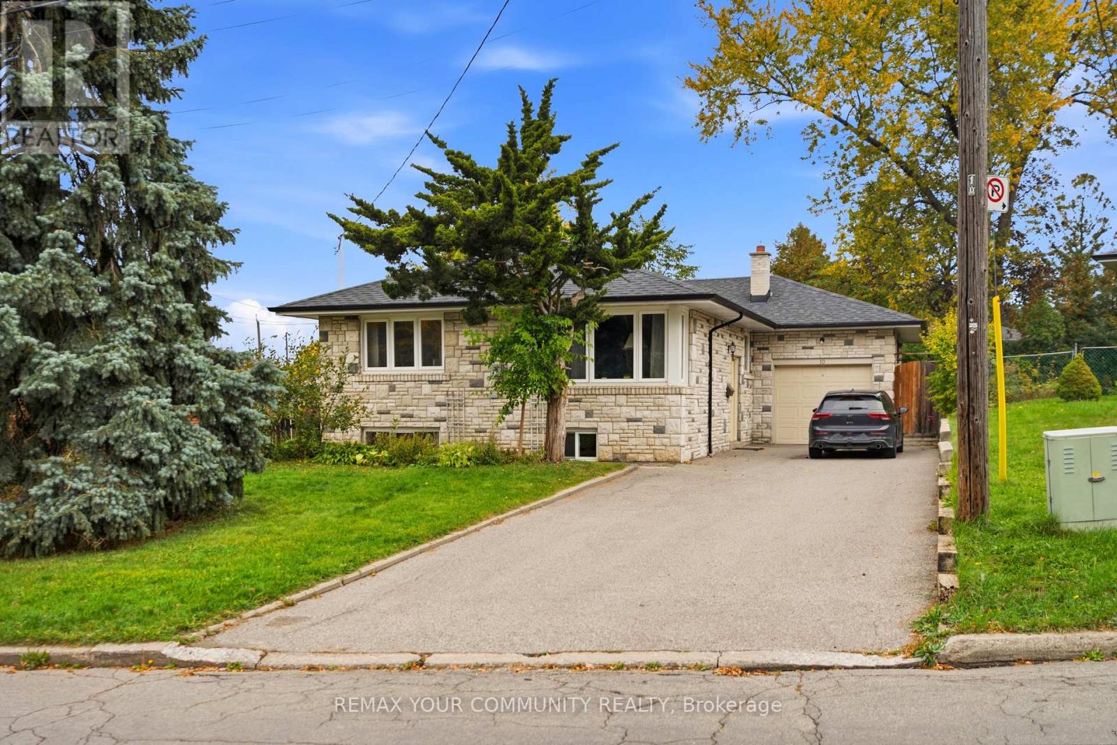 For rent: LOWER 1 - 10 TINDER CRESCENT, Toronto (Victoria Village ...