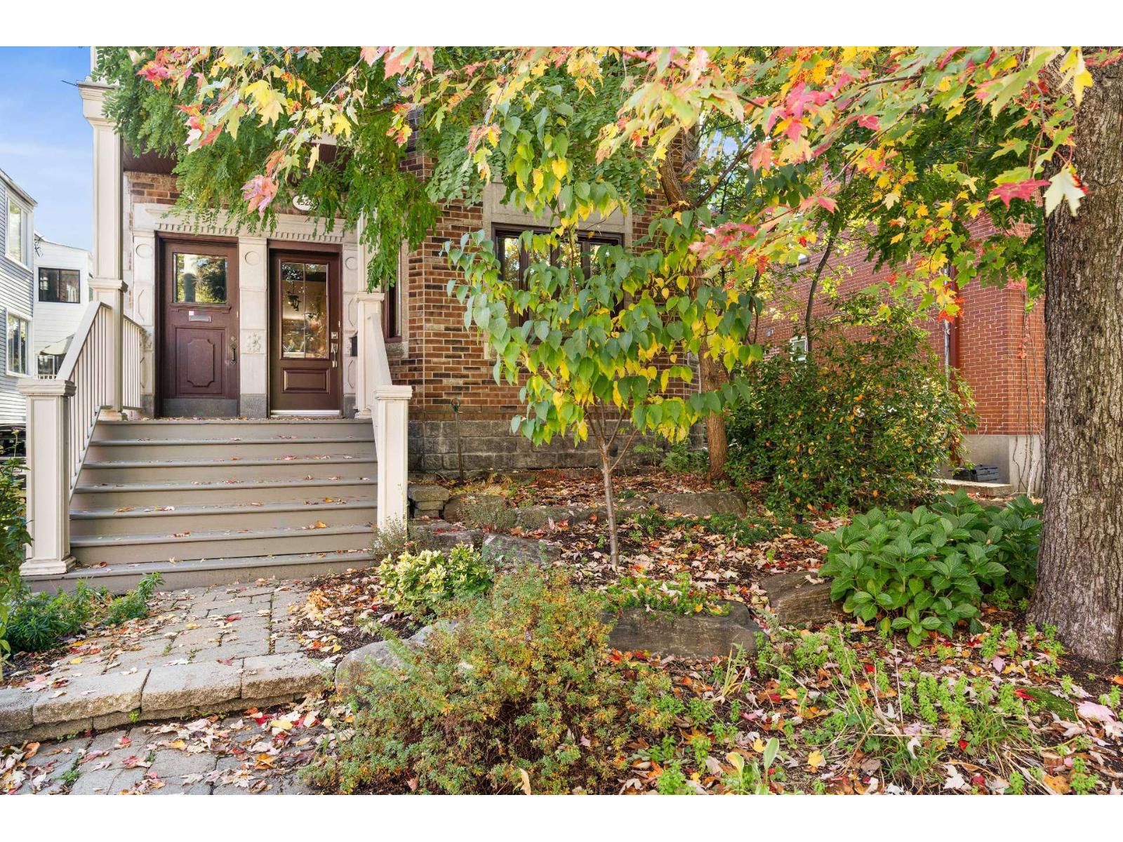 For sale: 4526 Av. Draper, Montréal (Côte-des-Neiges/Notre-Dame-de ...