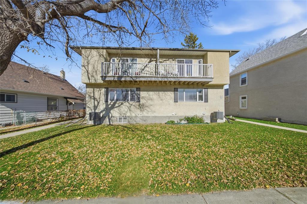 Kavanagh For sale: 517 Kavanagh Street, Winnipeg, Manitoba R2J0L5 - 202626542 ...